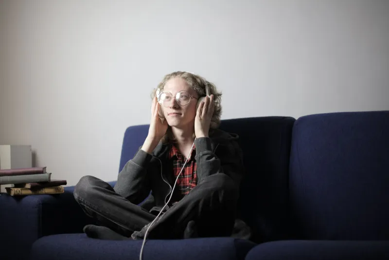 Roll Credits: Ten Films and Shows That Actually Ask Blind Actors and Consultants to the Table